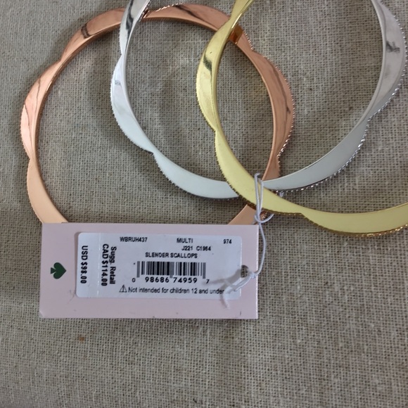🎉HP🎉 3PC Kate Spade Slender Scallop Bangle Set - Picture 3 of 7